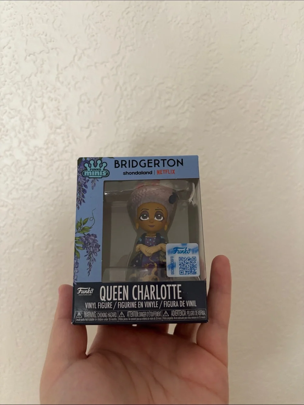 Funko Bridgerton Mini Figure- Queen Charlotte - Picture 2 of 4